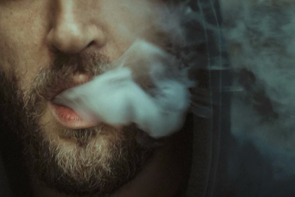 Cinco cosas que quizá no sabías de los cigarros electrónicos o  vaporizadores » UDEP Hoy